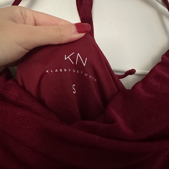 NWT Klassy Network Braless Cowl Neck Halter Brami (Cherry Red, Size S) - Picture 2 of 4